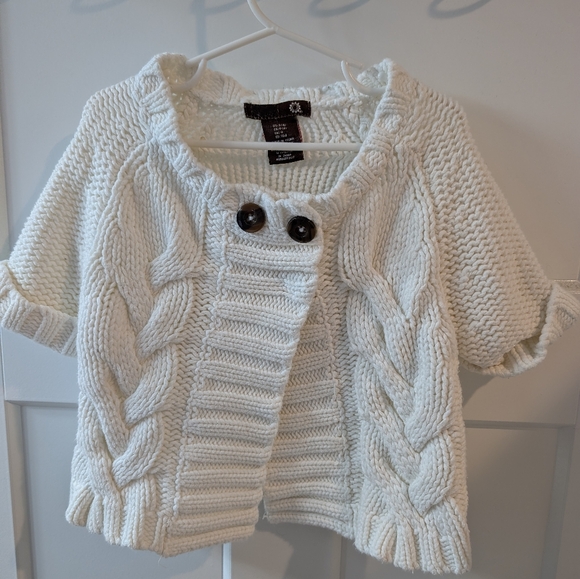 T.J.Maxx Other - Girls Chunky Cable Knit Short-Sleeve Sweater, Size S/4